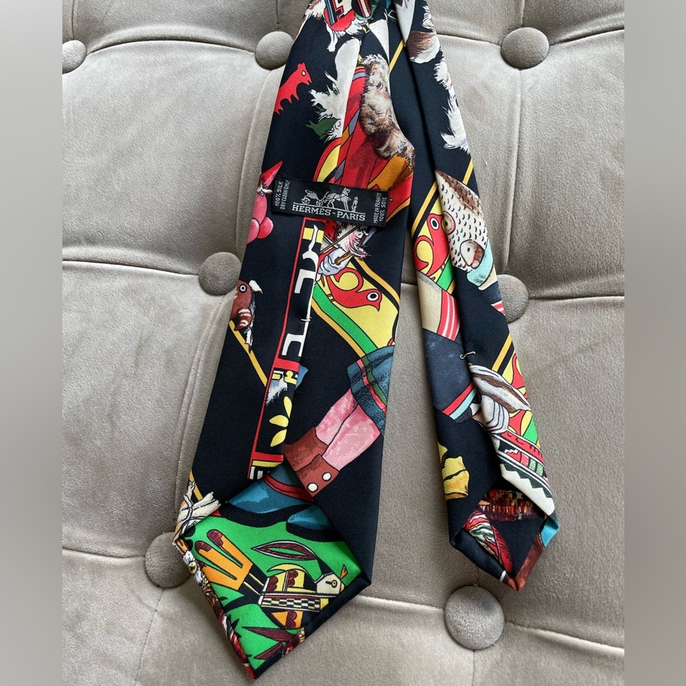 Rare Hermes Kachinas Men's Tie - Picture 3 of 3